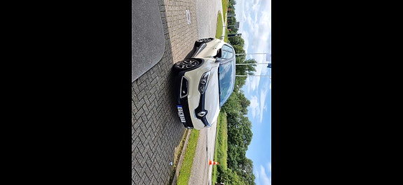Renault Captur 4 of 6