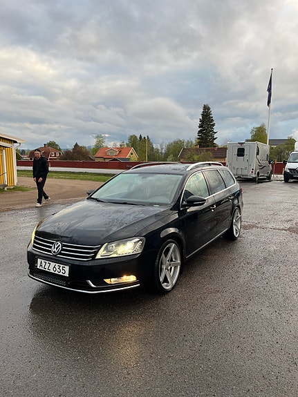 Volkswagen Passat 4 of 5