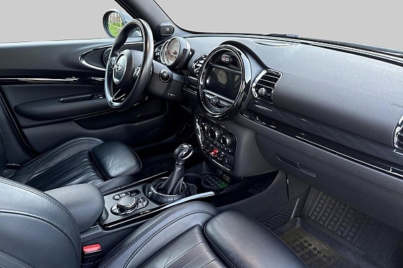 MINI Clubman Cooper S 21 of 30
