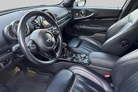 MINI Clubman Cooper S 4 of 30