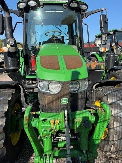 John Deere 6120M TRAKTOR STEPNOSE 3 of 5