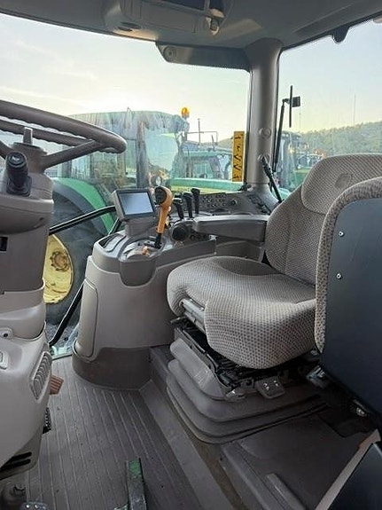 John Deere 6145R FT4 TRAKTOR 4 of 5