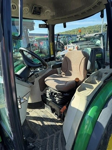 John Deere 3720 KOMPAKTTRAKTOR 5 of 5