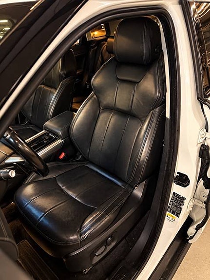 Land Rover Range Rover Evoque 12 of 13