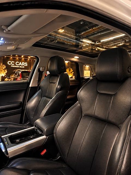 Land Rover Range Rover Evoque 11 of 13