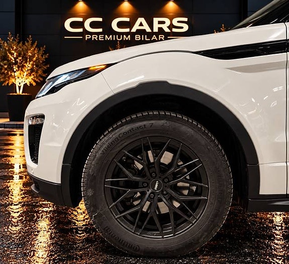 Land Rover Range Rover Evoque 7 of 13