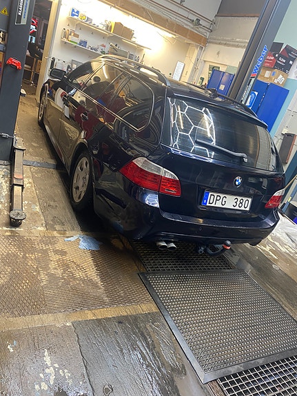 BMW 525d 7 of 7