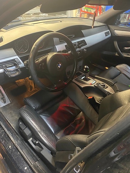 BMW 525d 6 of 7