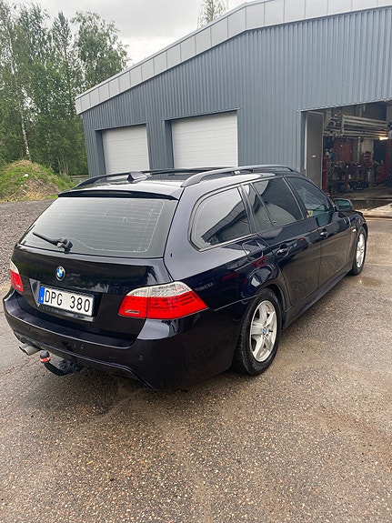 BMW 525d 4 of 4