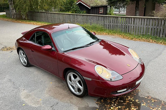 Porsche 911 Carrera 7 of 30