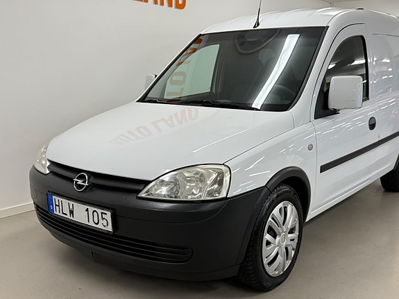 Opel Combo 2 of 24