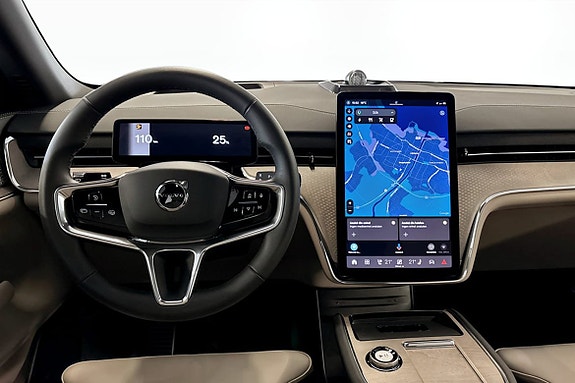 Volvo EX90 4 of 9