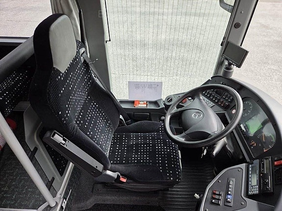 Mercedes-Benz INTEGRO M 8 of 12