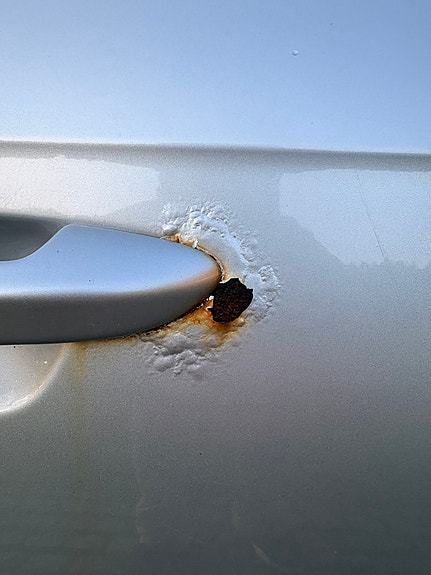 Volkswagen Passat 16 of 27