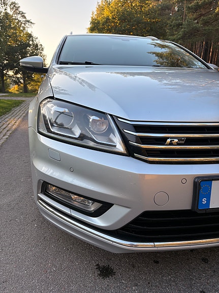 Volkswagen Passat 21 of 27