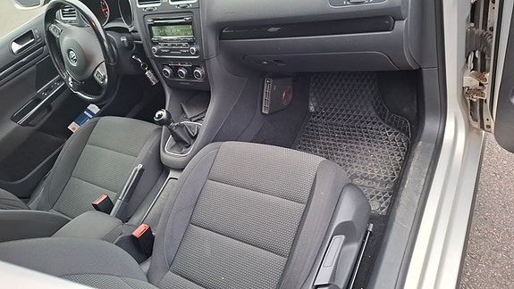 Volkswagen Golf VI 17 of 18