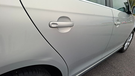 Volkswagen Golf VI 8 of 18