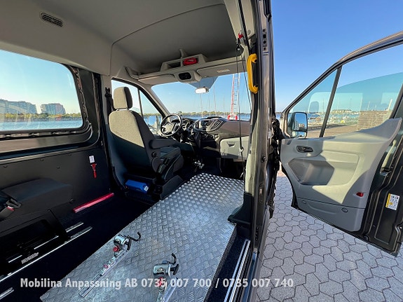 Ford Transit 17 of 30