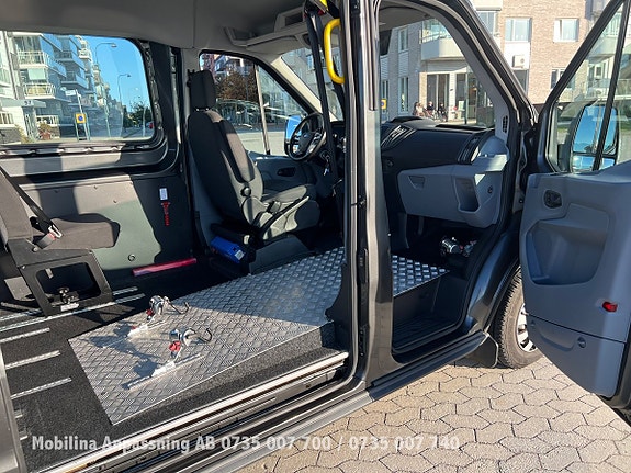 Ford Transit 23 of 30