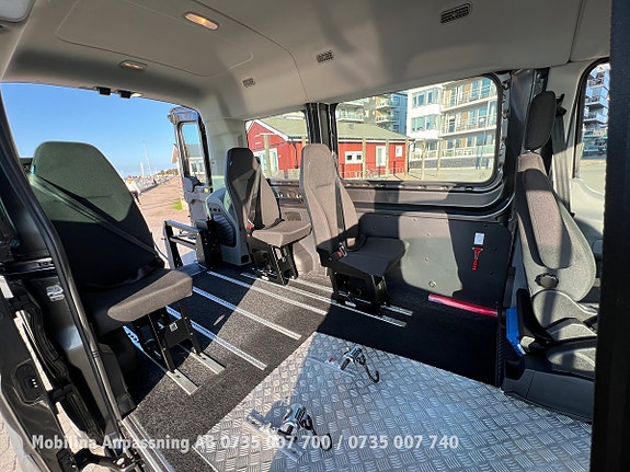 Ford Transit 25 of 30
