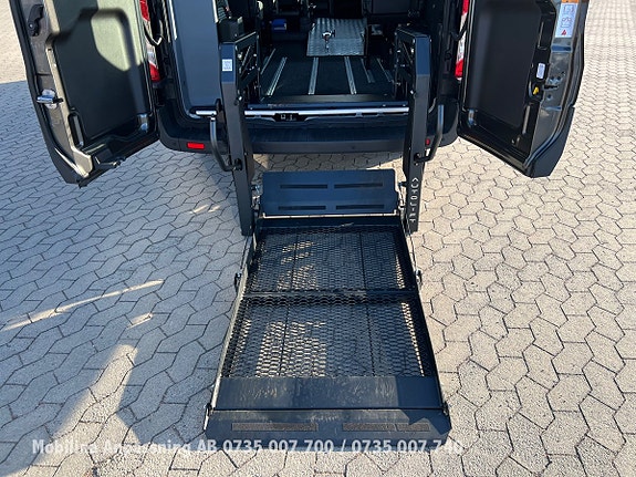 Ford Transit 19 of 30