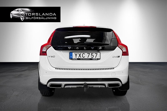 Volvo V60 Cross Country 13 of 14
