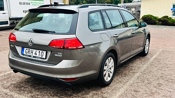 Volkswagen Golf VII 4 of 16
