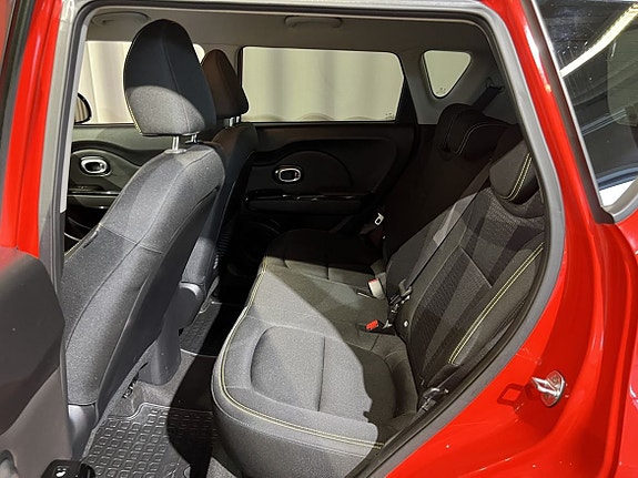 Kia Soul 11 of 16
