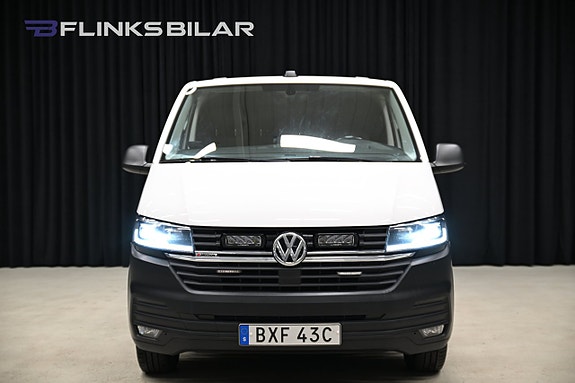 Volkswagen Transporter 24 of 30