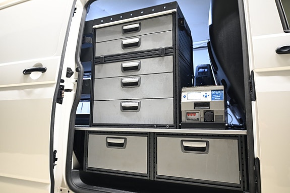 Volkswagen Transporter 15 of 30