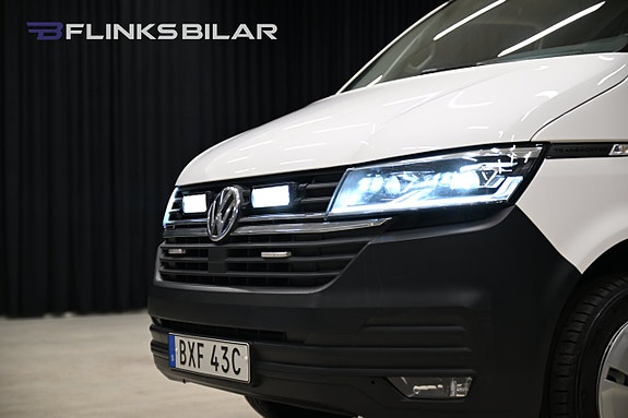Volkswagen Transporter 25 of 30