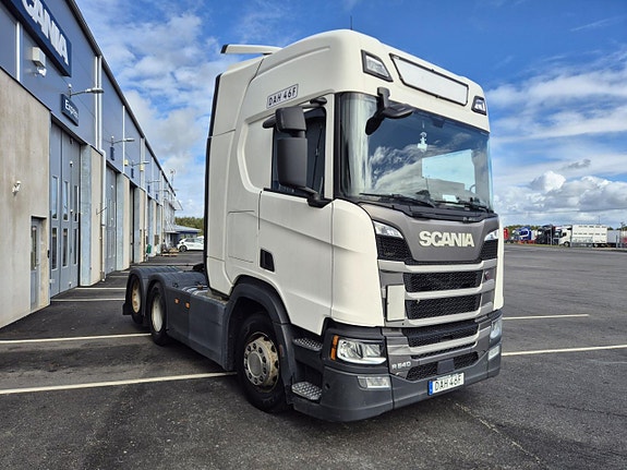 Scania R540 A6x2NA 2 of 10