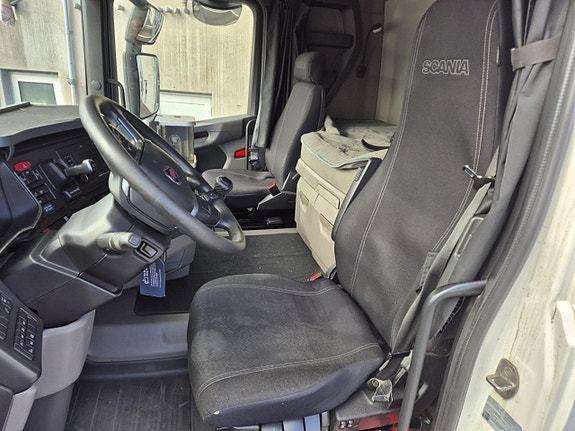 Scania R540 A6x2NA 6 of 10