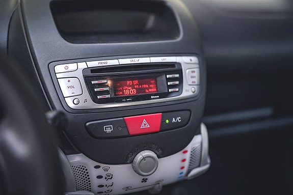 Toyota Aygo 18 of 23