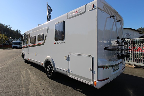 LMC I 745 Queenbed  Alde Dubbla AC 1 ägare 1 Års garanti 6 of 19