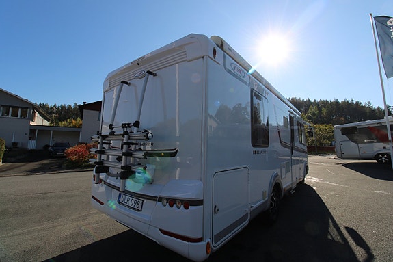 LMC I 745 Queenbed  Alde Dubbla AC 1 ägare 1 Års garanti 5 of 19