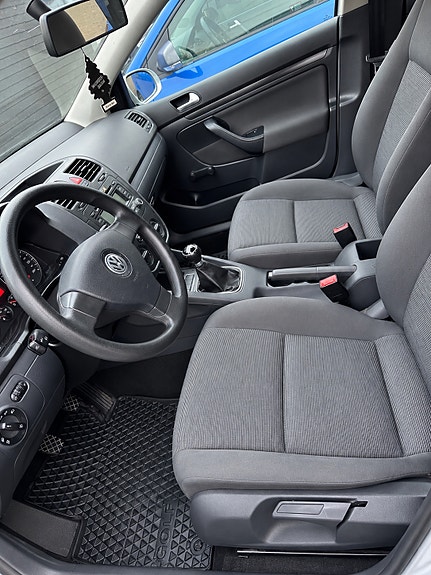 Volkswagen Golf V 7 of 10