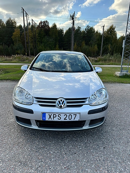 Volkswagen Golf V 10 of 10