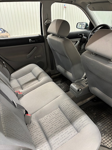 Volkswagen Golf IV 5 of 6
