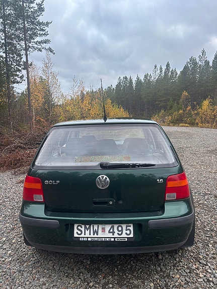 Volkswagen Golf IV 3 of 6