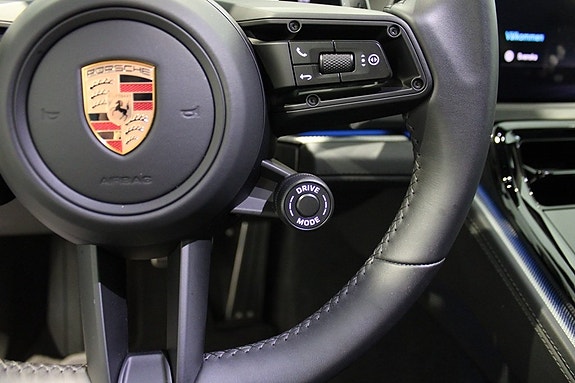 Porsche Panamera 4 15 of 20