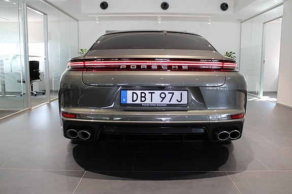 Porsche Panamera 4 4 of 20