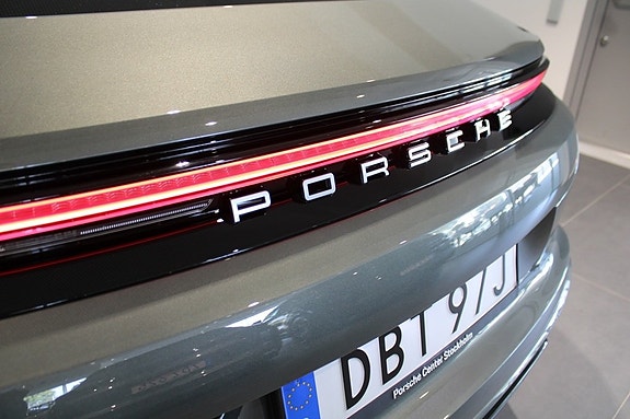 Porsche Panamera 4 9 of 20
