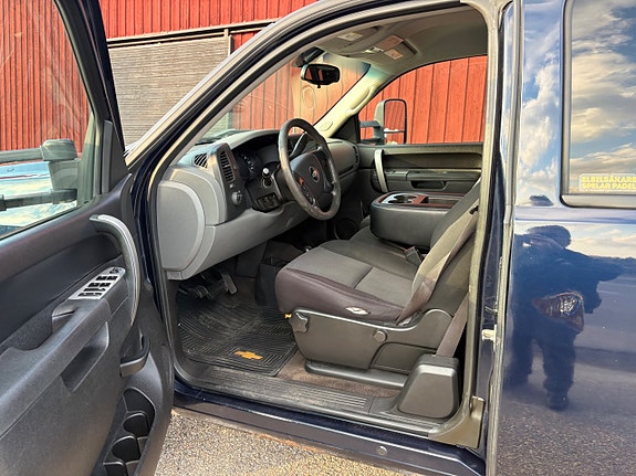 Chevrolet Silverado 1500 11 of 20