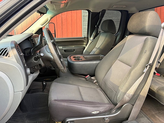 Chevrolet Silverado 1500 13 of 20