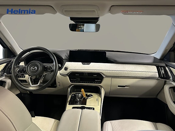 Mazda CX-60 8 of 9