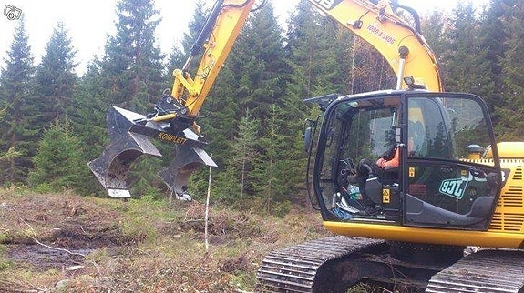 Markberedning med grävmaskin