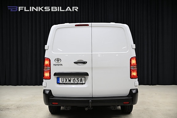 Toyota Proace 13 of 30