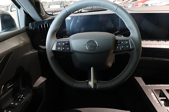 Opel Astra 19 of 30
