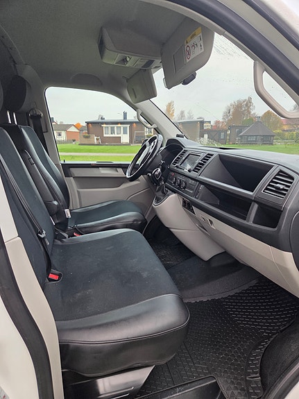 Volkswagen Transporter 3 of 8